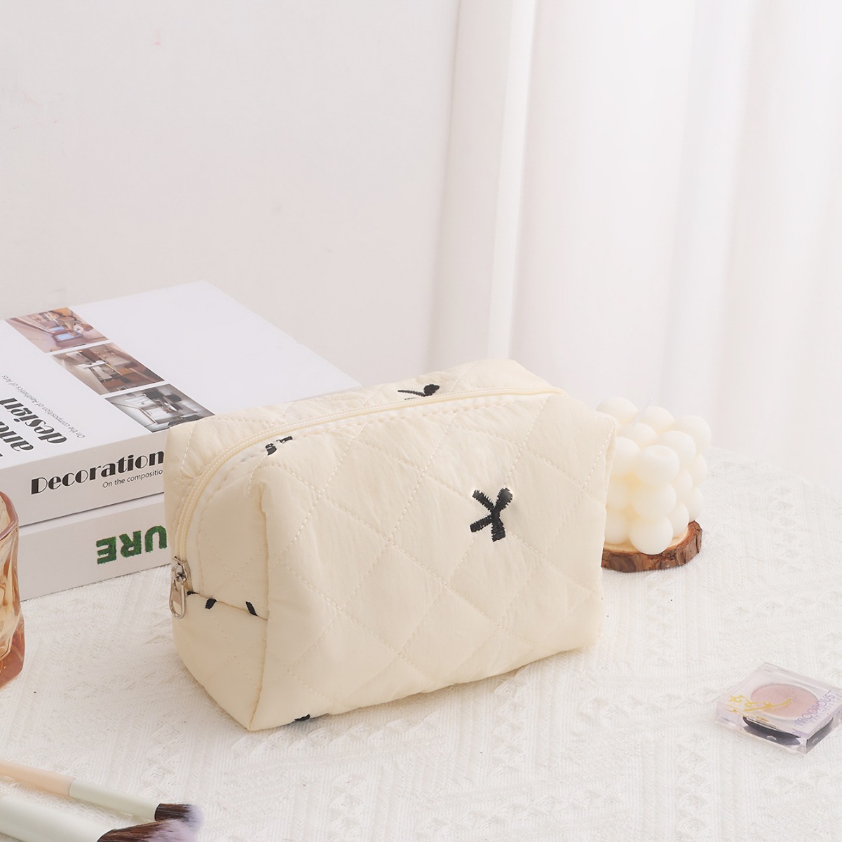 Borsa da trucco con grande capacità e ricamo da donna_voghion.com