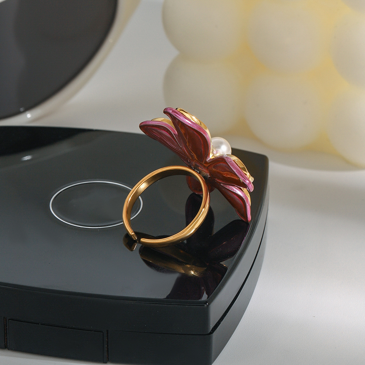 All Seasons Season PVD Coated Real Gold Plated Flower 304 Stainless Steel Vintage Style Commute Waterproof Non Tarnish Open Rings