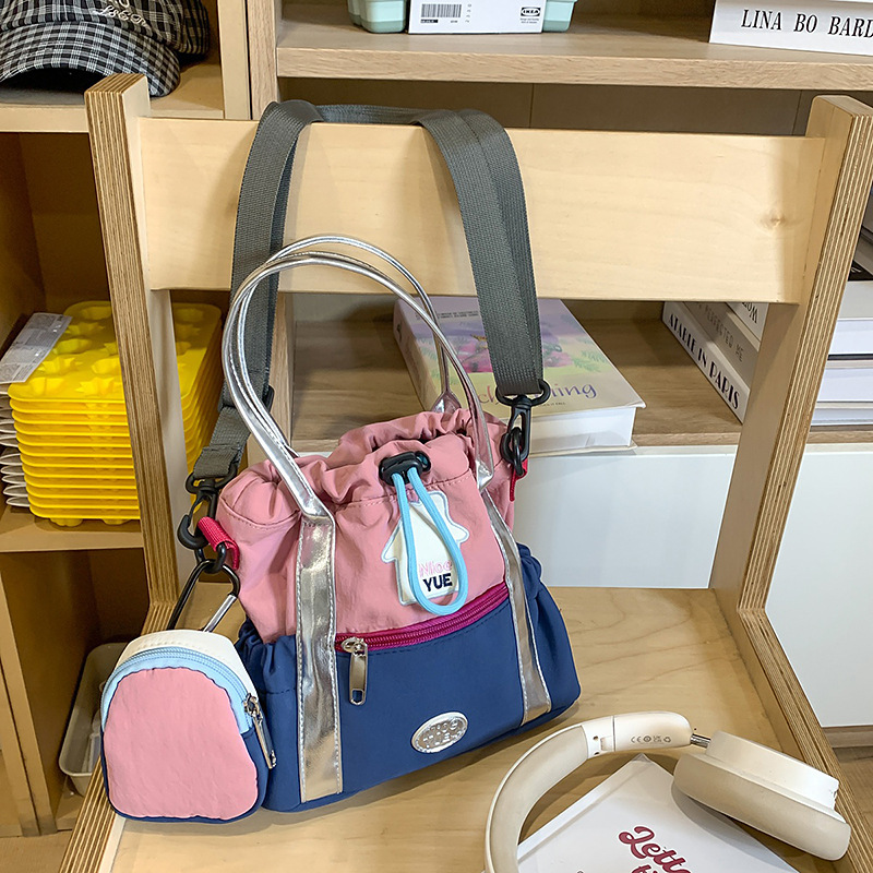 かわいいクロスボディバッグ女性のための 2025 新韓国スタイルカラーブロックバケットバッグ女の子のための大容量学生ポータブルショルダーバッグトレンディ|undefined