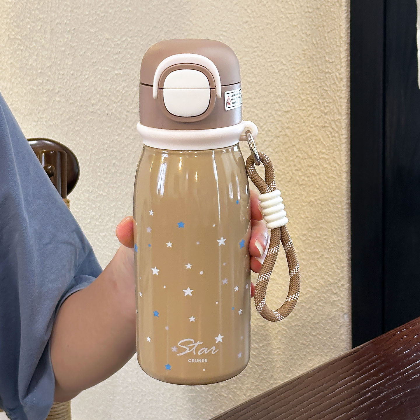 Taza de aislamiento térmico para niños, taza de agua doble para estudiantes, taza de acero inoxidable portátil 316L para niños y niñas de alto valor facial especial para la escuela