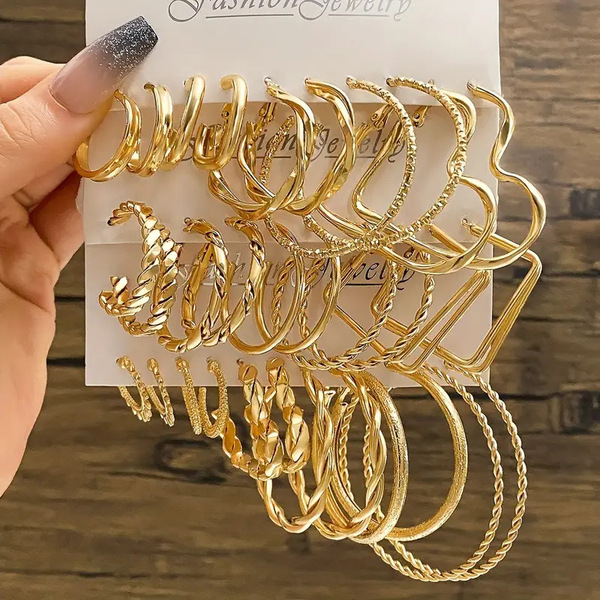 geometric accessory