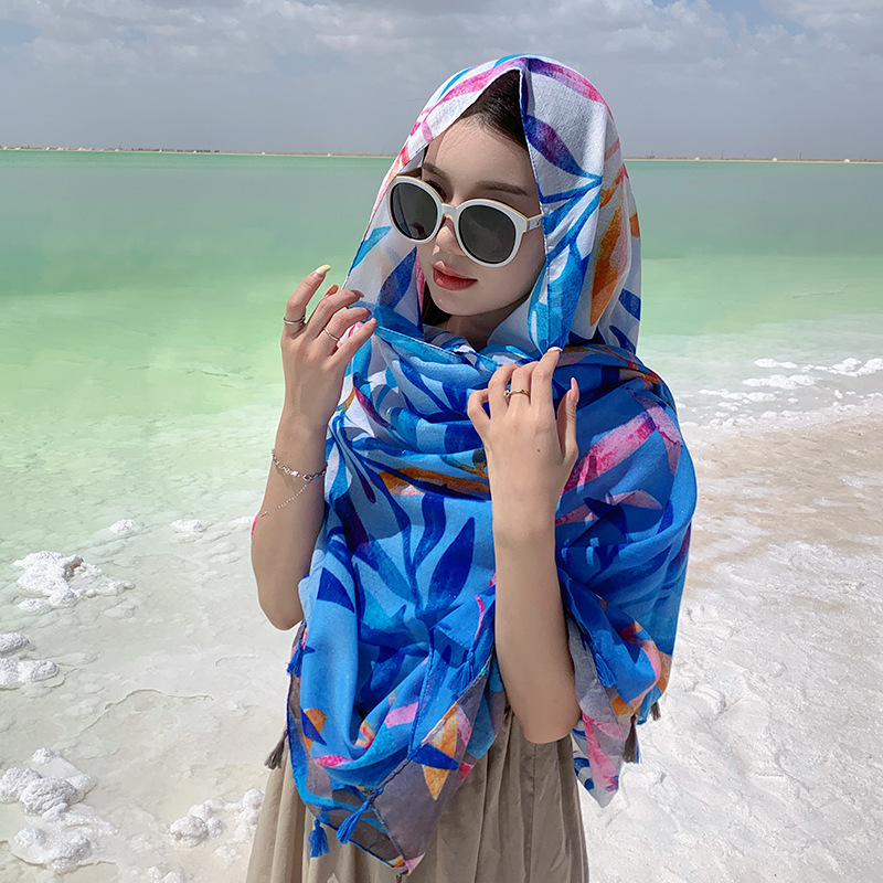 Verano ligero con incrustaciones de plata gradiente seda hoja protector solar chal viaje Toalla Playa moda bufanda exterior