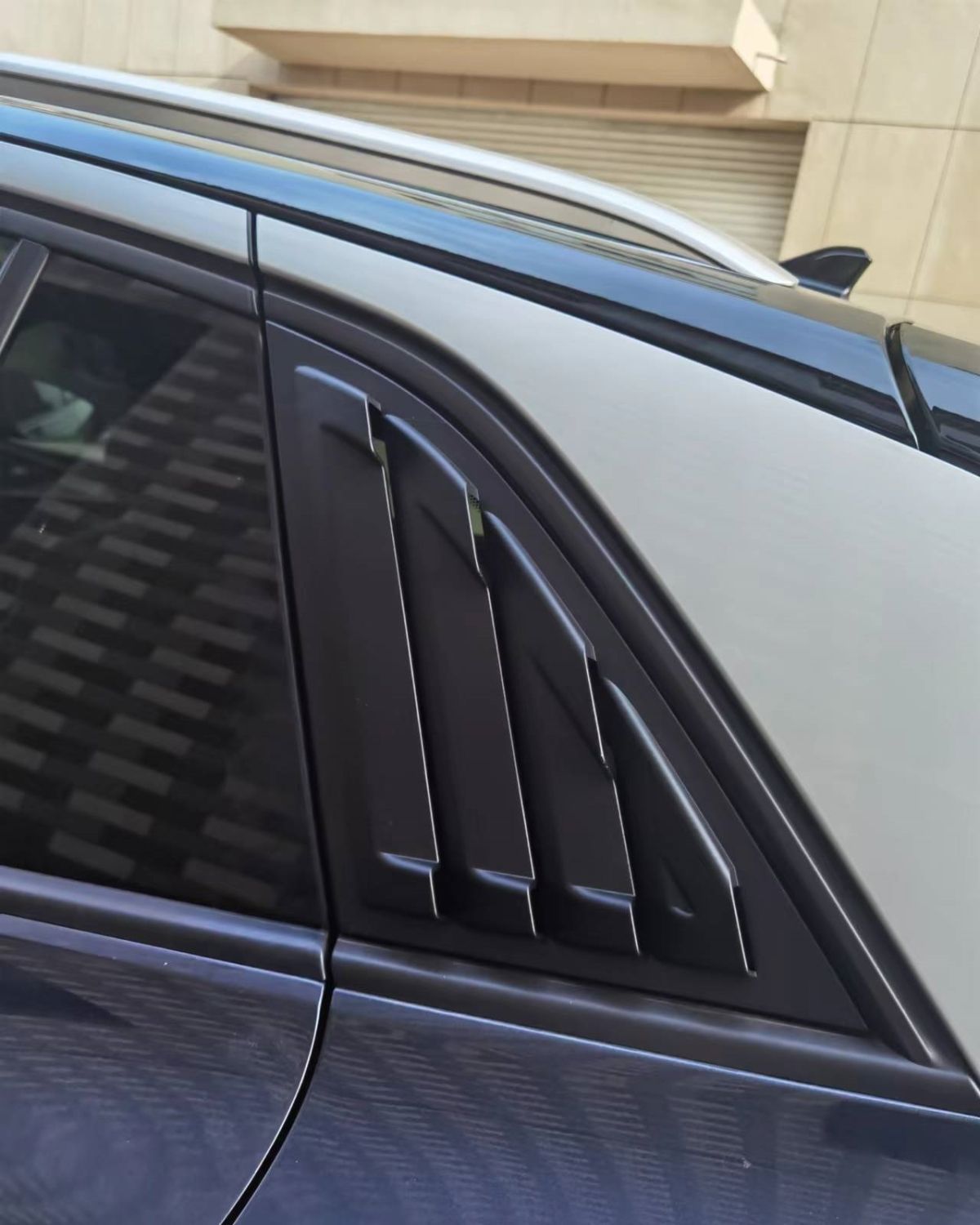 Suitable for Volkswagen Id4X/Id4Crozz Rear Wing Sports Punch-Free Fixed Wind Wing Id4 Blinds Rear Window Decoration