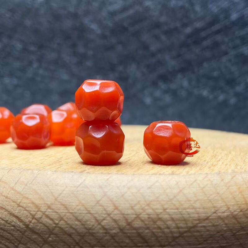南红色玛瑙无相老型散珠桶珠饰品隔珠单颗金刚菩提文玩diy手串批|undefined