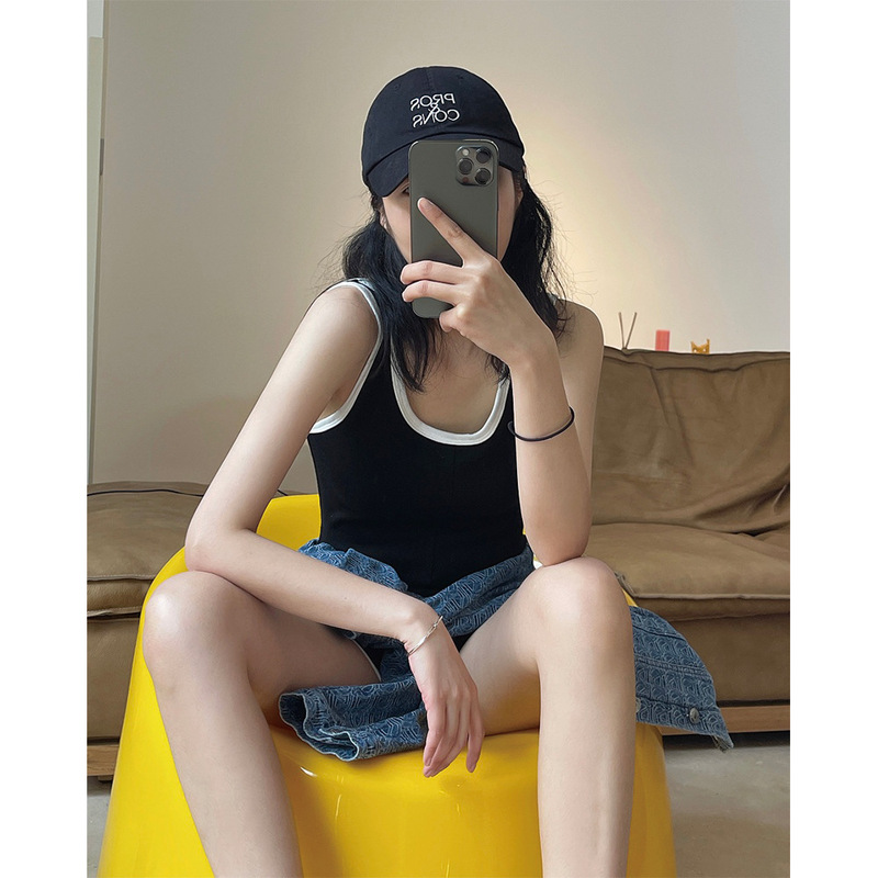 Summer new Korean style fashionable casual sports jumpsuit suspender shorts contrast color stitching hot pants vest jumpsuit for women