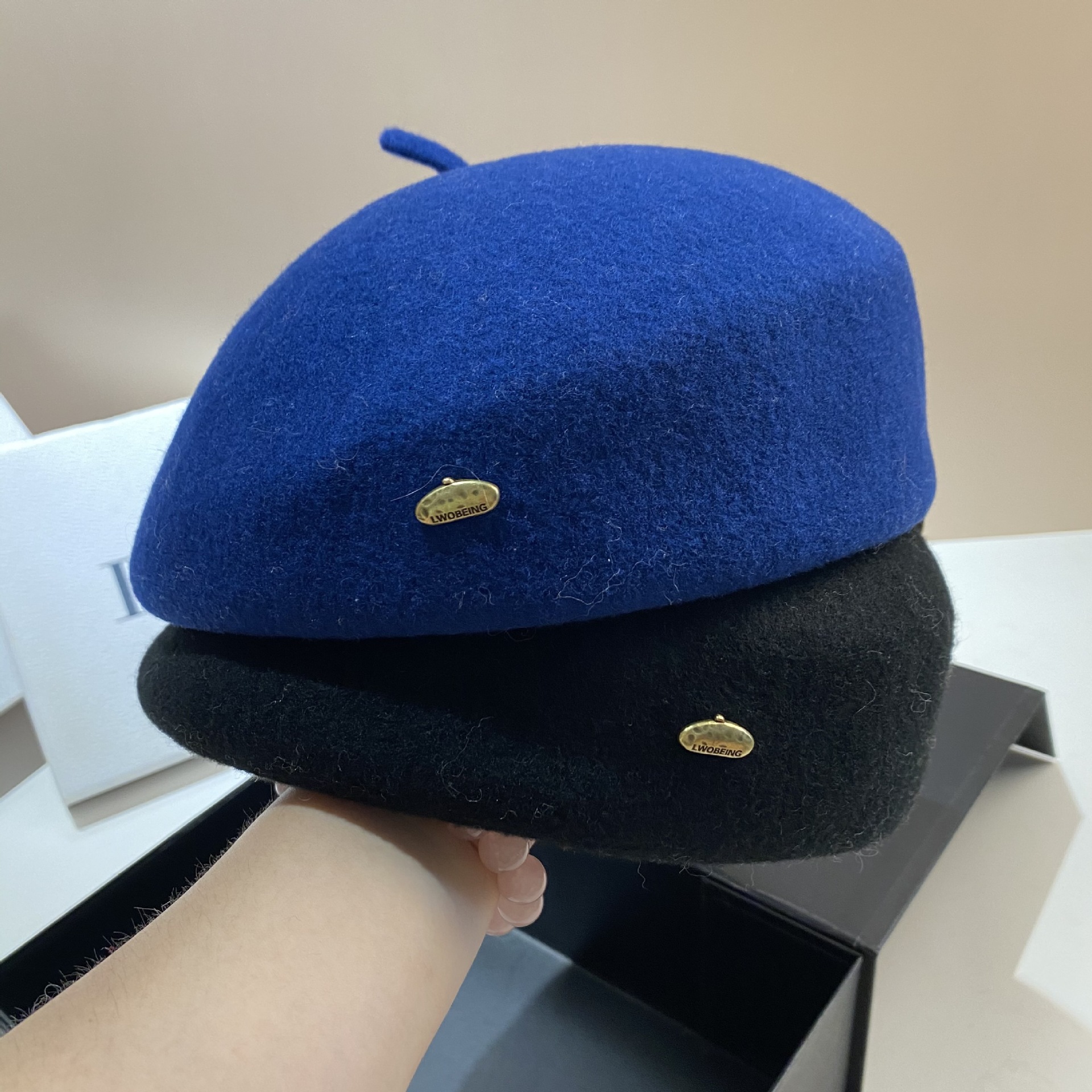 Hochwertige Baskenmütze aus Wolle, koreanische Version, dreidimensionaler Flugbegleiterhut im Promi-Stil, modisch und_voghion.com