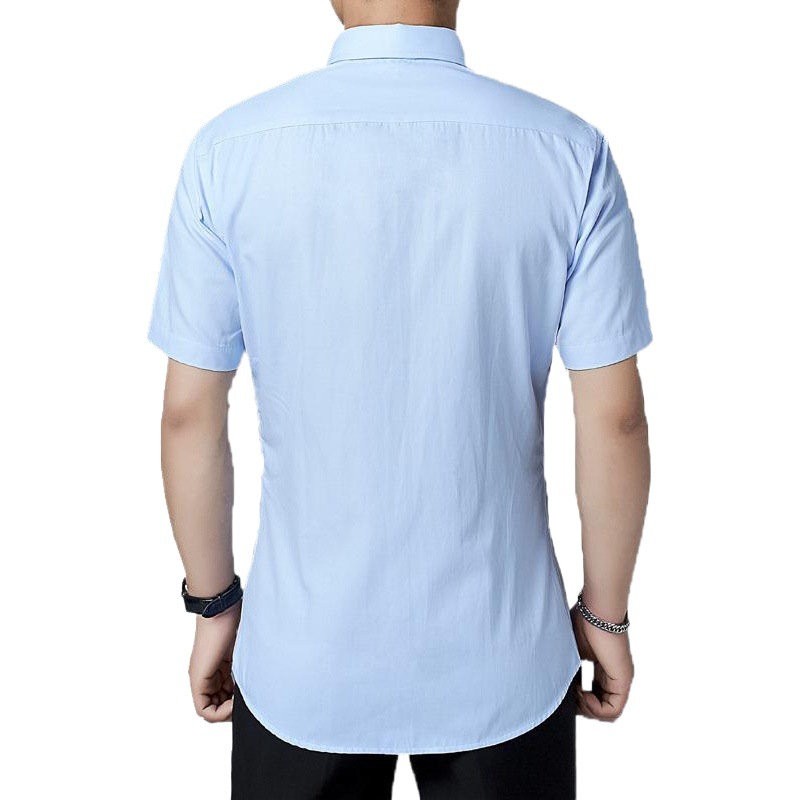 Camisa de manga corta para hombre de verano Camisa de hombre joven para hombre Camisa de color sólido slim fit de estilo coreano Camisa de hombre de talla grande para hombre al por mayor