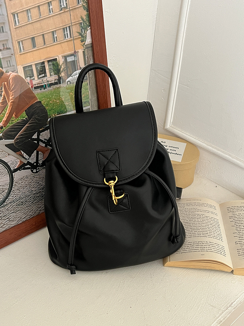 College style women's backpack 2023 spring new Korean ins black backpack, student large-capacity commuter bag_voghion.com