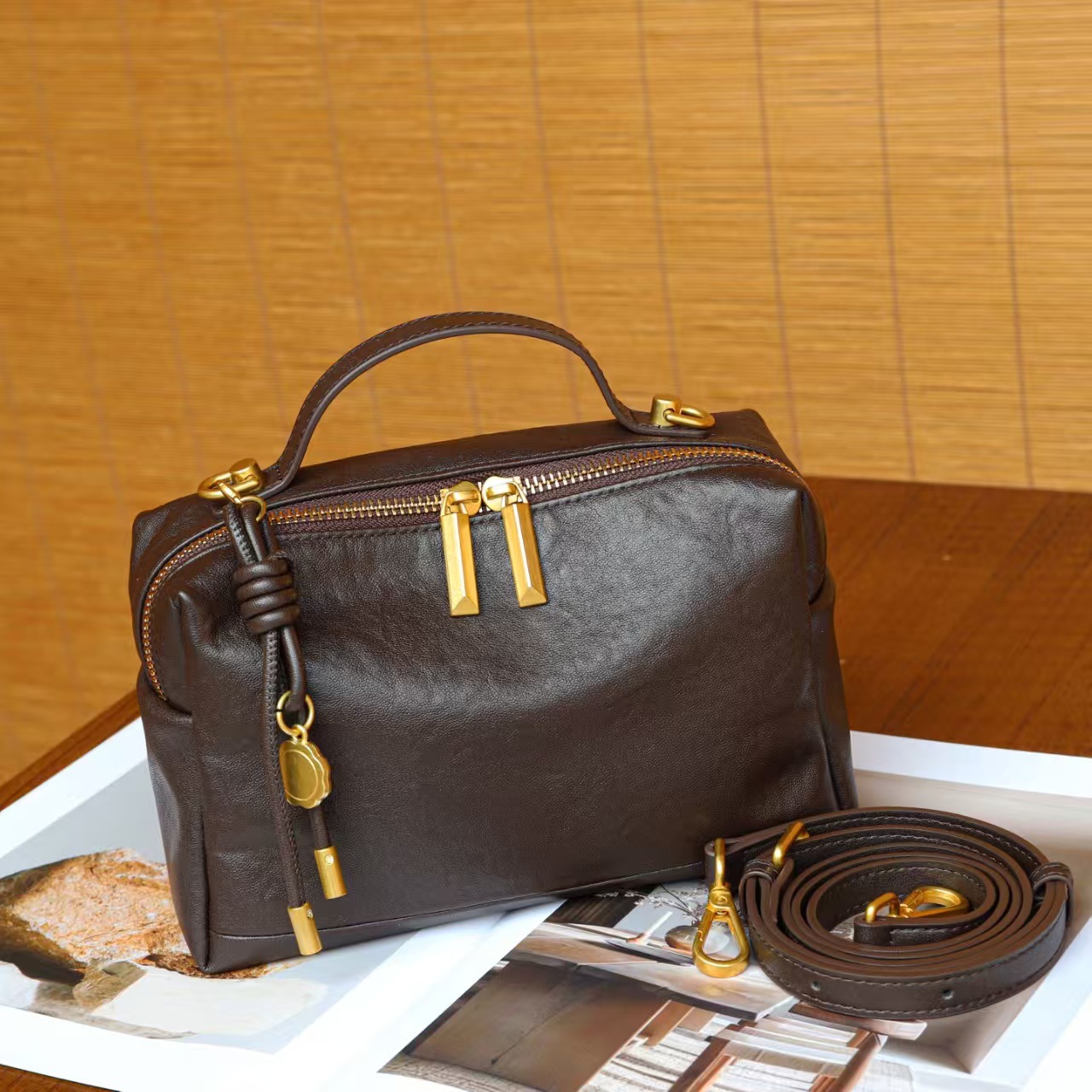 Genuine Leather Vintage Small Square Bag For Women 2026 New Vegetable Tanned Cowhide Crossbody Bag Versatile Handbag Shoulder Bag Luxury Style - Thumbnail 2