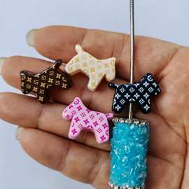 个性竖孔烤漆印花纹小木马 DIY手工串珠串笔手机链挂件饰品配件