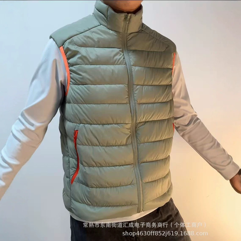 New Bird's Nest-style ribbed vest, a lightweight and warm white duck down vest for winter, available in unisex designs