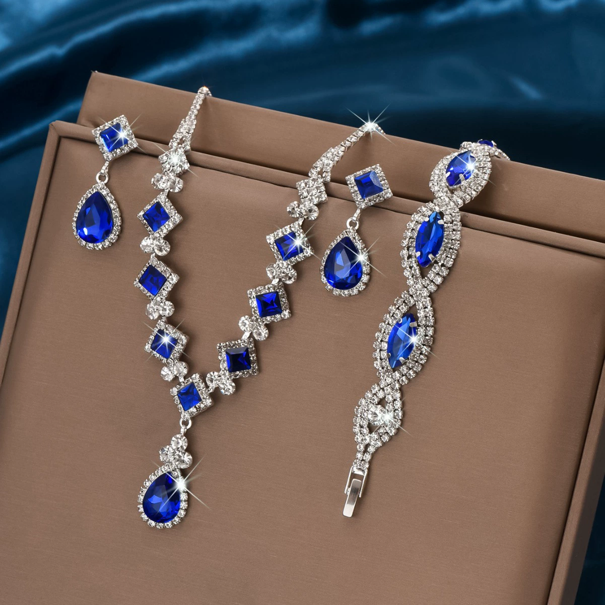 Necklace and earrings with tassels, set, chain for key bag , European style, light luxury style, high-quality style