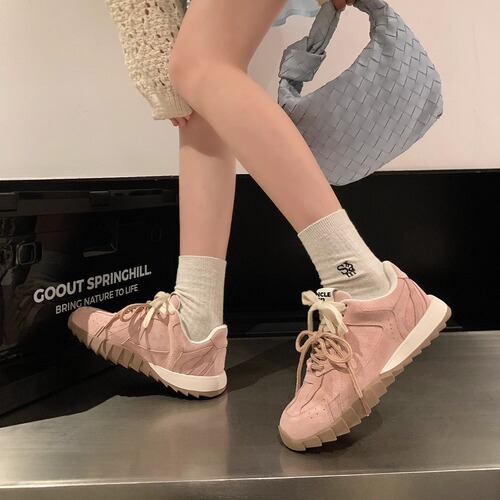 2024 Spring New Flat Retro Sports Casual Agan Slow Running Shoes Lightweight Versatile Soft Sole Military Style Women's Single Shoes