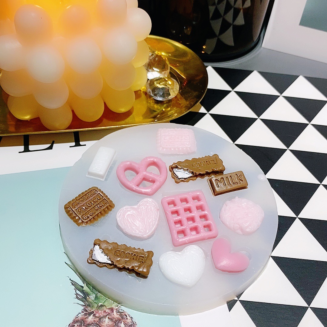 Mini simulación galleta crema de chocolate pan amor queso forma silicona molde fondant Decoración