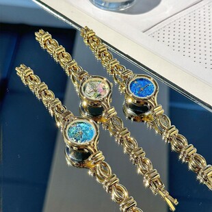 �r�ջ���2025�¿��ֱ�Ů���p��С���߼���Ůʿ���r�к��s��朱�