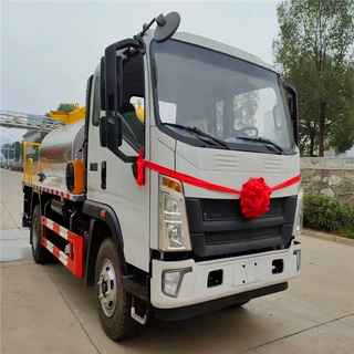 出口4方沥青洒布车厂家直销 6方同步沥青洒布车 8方筑路修路设备