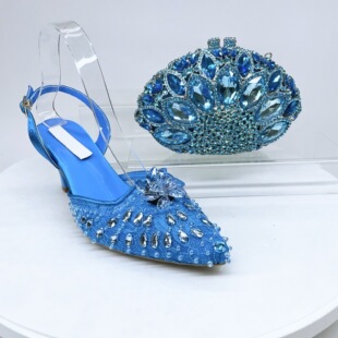 ϧ��   ���uͨ�|�ս�������������QŮʿ����Y���M����Õr�b