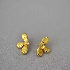 法式轻奢金色立体花瓣花朵闪钻耳钉小众复古设计气质925银针耳饰