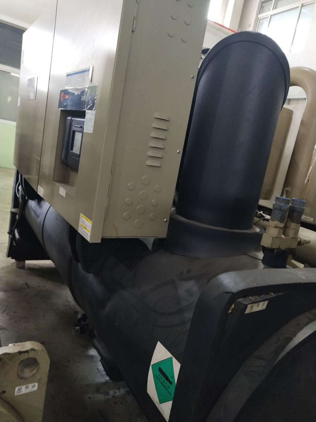 珠海市横琴新区出售租赁转租二手中央空调特灵螺杆机 RTHDD3D2E2