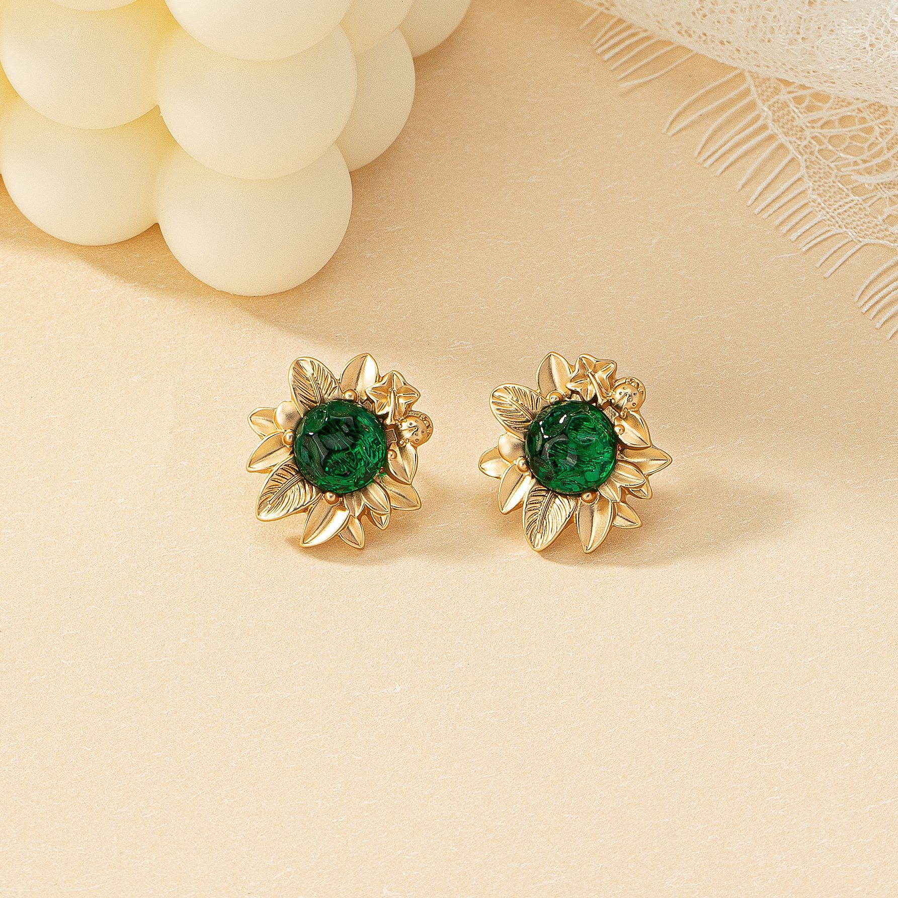 Matte transparent green stone inlay