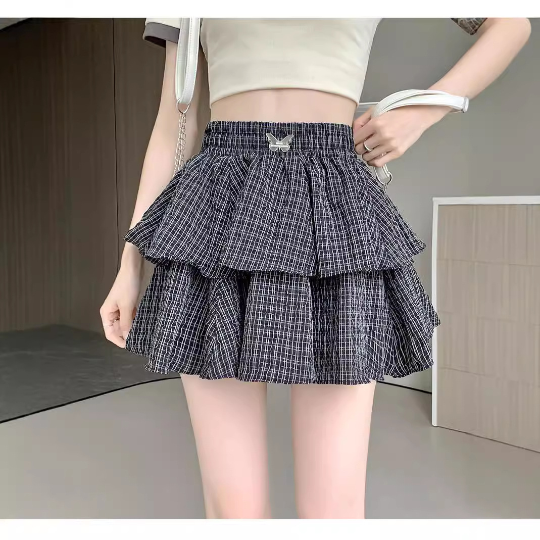 2024夏季新款蛋糕裙学院风格子短款a字半身裙女运动风流行蓬蓬裙