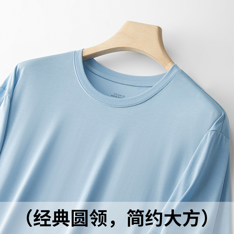 [Boutique de viaje] nueva youke seda primavera y verano deportes de los hombres puede salir pantalones cortos manga corta traje en stock pelo rápido