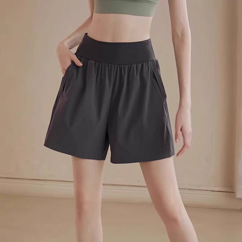Plus-Size Women's Summer Sports Shorts, Quick-Dry Fitness Pants, High-Waisted Loose Fit, Thin Running Shorts for Plus-Size Women Plus-Size Women's Summer Sports Shorts, Quick-Dry Fitness Pants, High-Waisted Loose Fit, Thin Running Shorts for Plus-Size Women