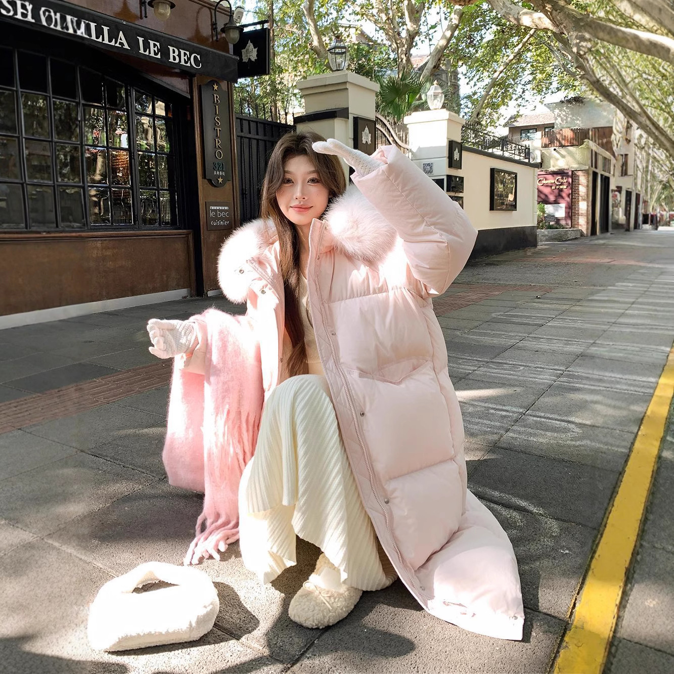 莫斯科的冬 90白鸭绒狐狸毛领中长款加厚时尚羽绒服女粉色羽绒服