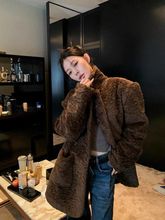 2025冬新款皮草泰迪绒短款西装大衣女秋冬加厚感毛呢外套