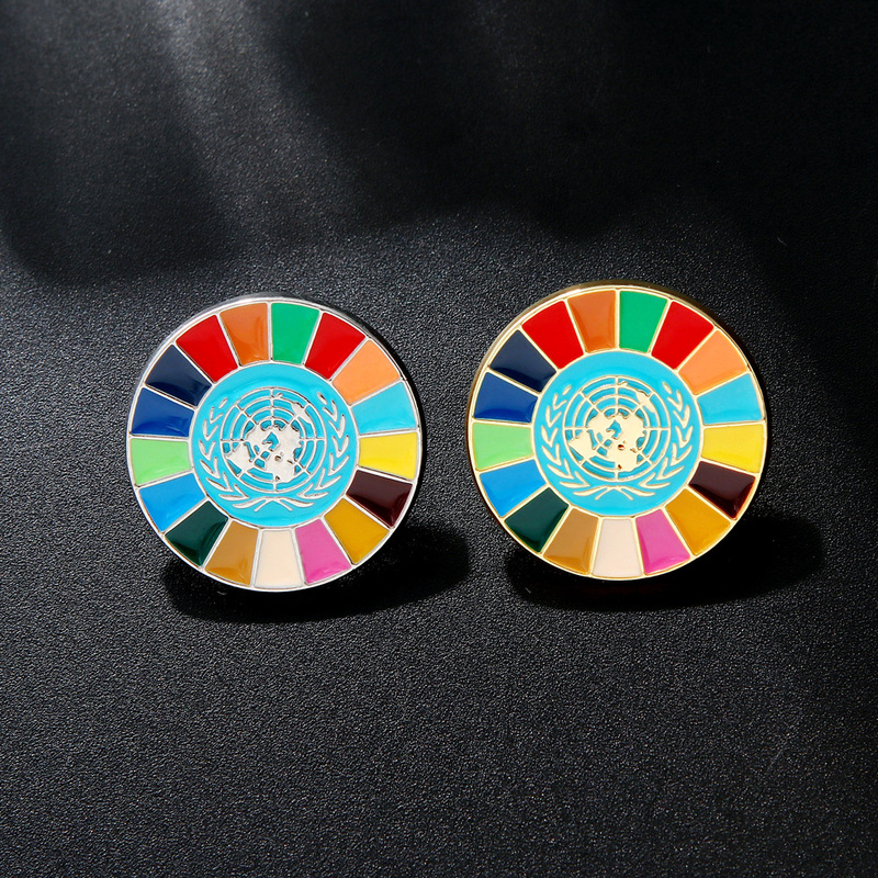 Colorful Union Flag Badge Seventeen Colors Fashion Enamel Accessories Brooch Pin Sustainable Development Clothing Accessories