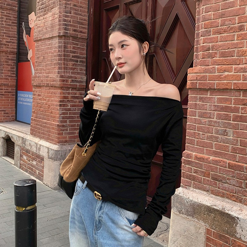 Women's Off-Shoulder Long-Sleeve T-Shirt, 2026 Autumn New Style, Pure and Delicate Base Layer, Slim Fit, One-Shoulder Top