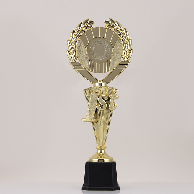 Nuevo trofeo estrella de cinco puntas 1er trofeo al por mayor personalizado MVP voluntario trofeo estrella de cinco puntas regalo de celebración escolar