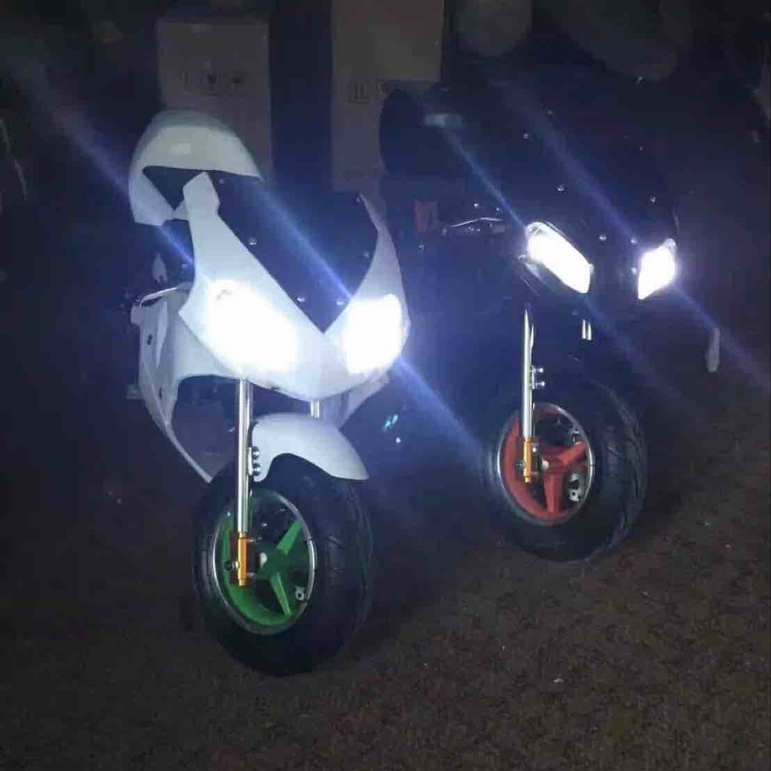 带灯款小跑车 49cc迷你摩托车 小趴赛车二冲程电启动小摩托