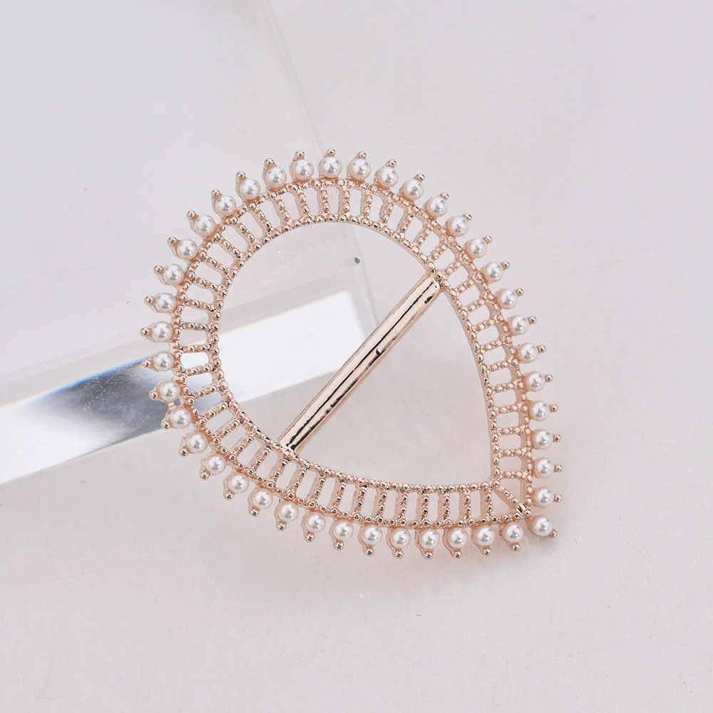 Universal fashionable high-end brooch, Korean style