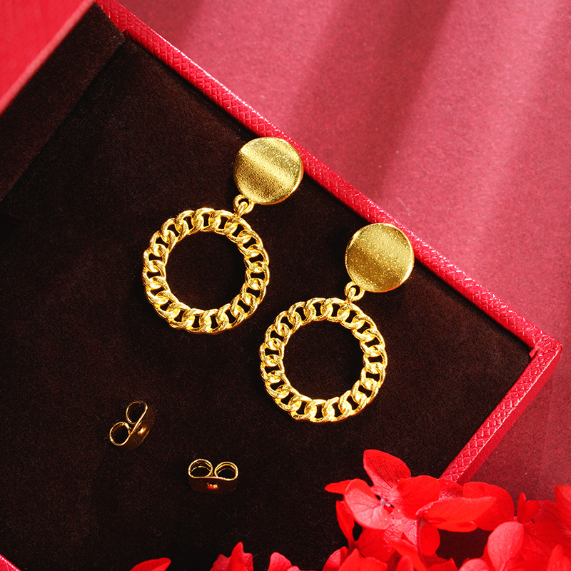 Sand Gold Circle Twill Earplugs femenina temperamento superior simple nicho ins accesorios de estilo Yiwu una generación
