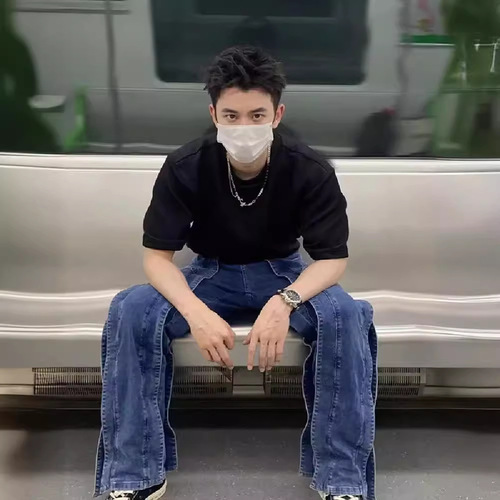 Men's Casual Short Sleeve T-Shirt, Trendy Brand Summer Loose 5-Button Sleeve, 2024 New Arrival, Internet Famous, High-Quality Shoulder Pad Style