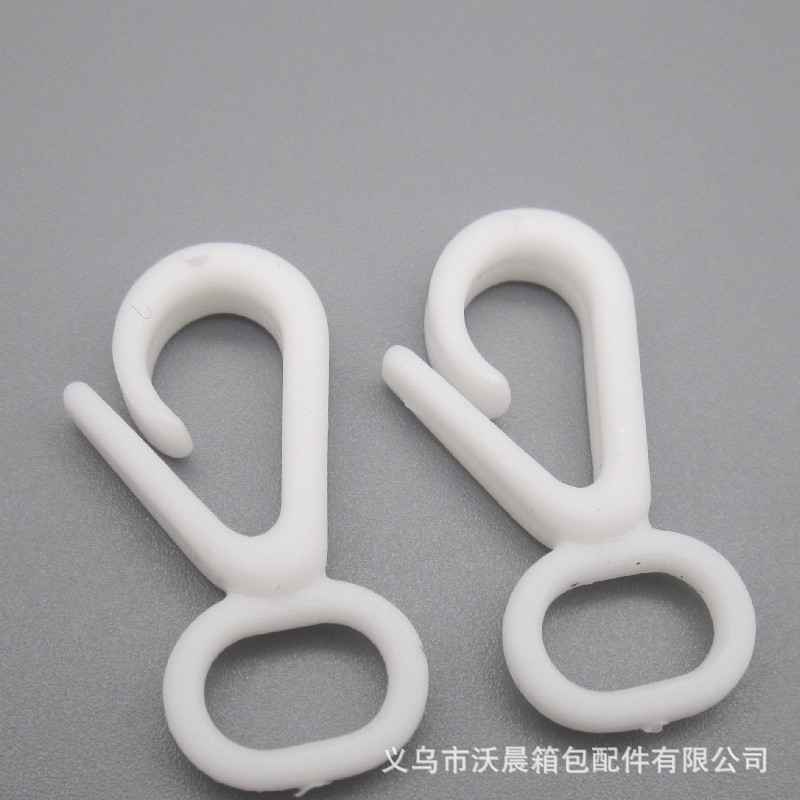 Ganchos plásticos de 8 formas — accesorios para mochilas, mosquetones POM resistentes al viento, disponibles en stock