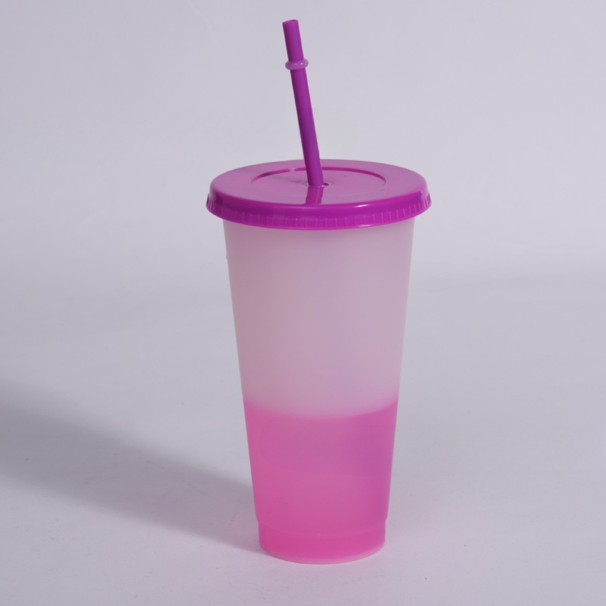 Taza de café de color sólido de estilo explosivo transfronterizo Taza de paja de plástico de verano de dibujos animados Taza de leche de bebida Taza de pareja