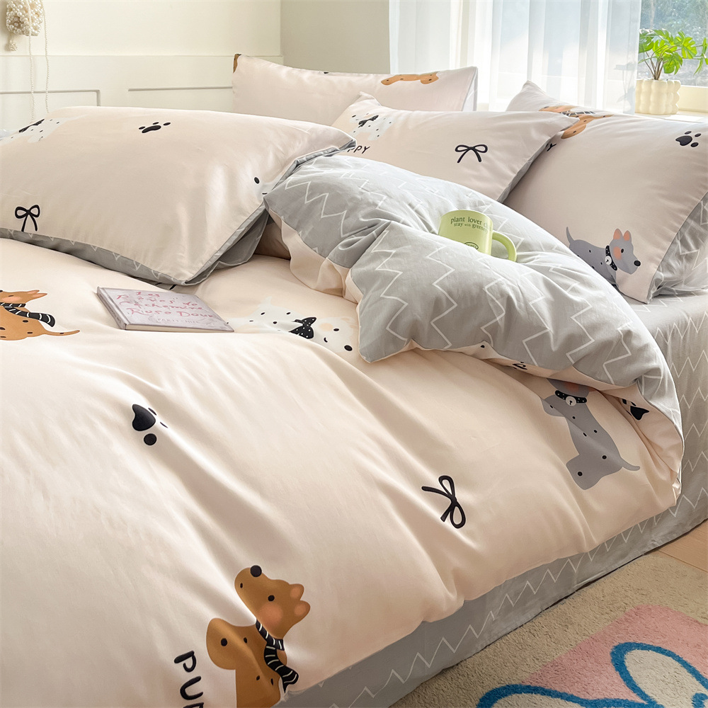 Algodón fresco no estático cuatro piezas de alta densidad ins viento dormitorio de estudiantes de dibujos animados cubierta de colcha de algodón A alto soporte de tres piezas