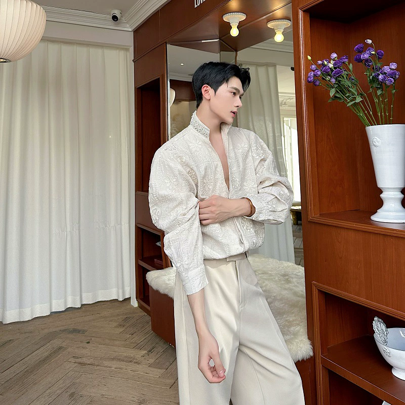 Comfortable shirt from pearl, with embroidery
