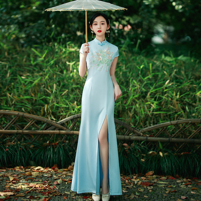 Blue chinese dresses Cheongsam show dignified atmosphere costumes Chinese  oriental cheongsam oriental Qipao modified embroidery long sleeve dresses 
