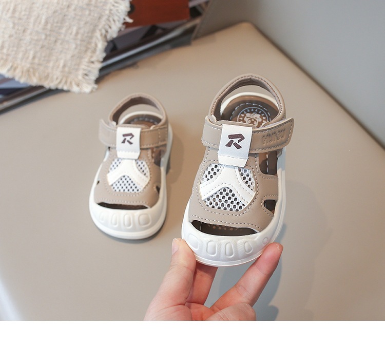 Breathable Baby Walking Shoes With Toe Protection And Flexible Sole_voghion.com