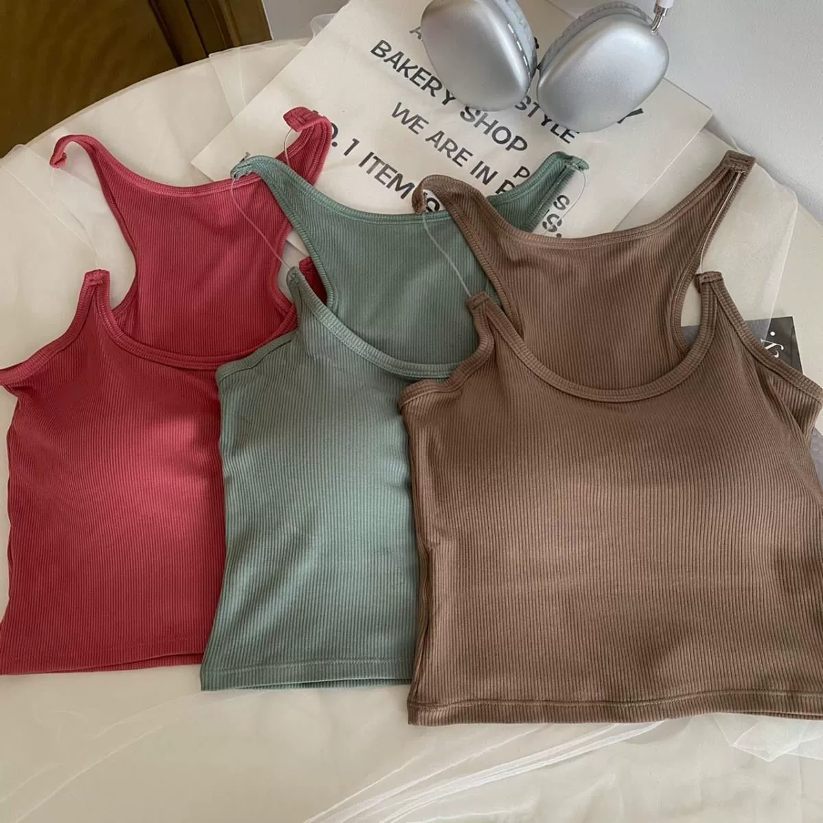 Невидимая камзол с нагрудной подкладкой, женский летний сексуальный уход, дизайн, Ниша, внутренний Топ без бретелек для верхней одежды