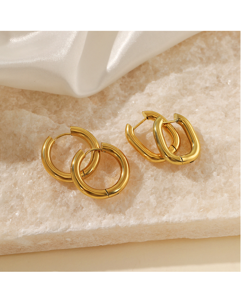 Simple Style Circle Stainless Steel Plating Hoop Earrings 1 Pair