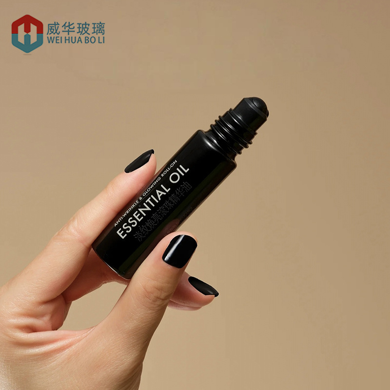 in stock 10ml Black Glass Roller Bead Bottle Perfume Walking Bead Bottle Lip Oil Eye Cream Bottled Essence Oil Bottle