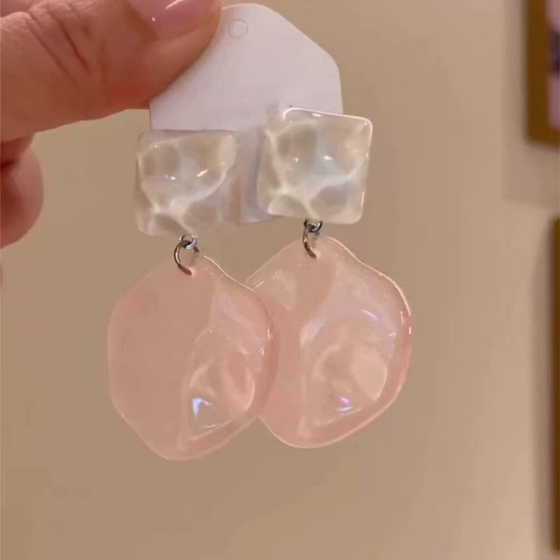 Pendientes de flores de color dopamina Pendientes dulces y frescos de primavera y verano Pendientes pequeños y elegantes de alta gama para mujer