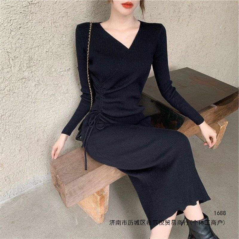 Long-sleeved dress for women, new autumn/winter style, slim-fit, high-waisted, figure-flattering, with a tie detail, knitted dress, solid color, mid-length Long-sleeved dress for women, new autumn/winter style, slim-fit, high-waisted, figure-flattering, with a tie detail, knitted dress, solid color, mid-length