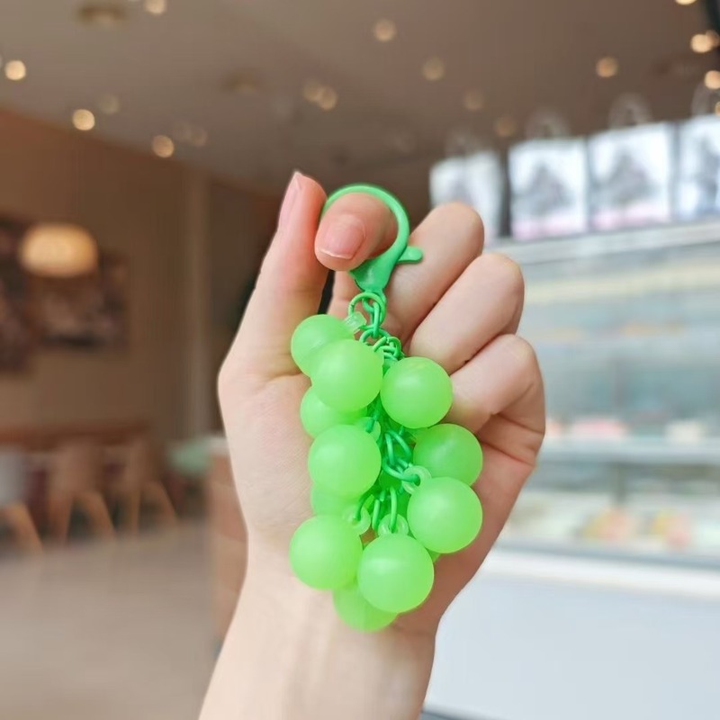 クリエイティブローズブドウビーズペンダントキーホルダーアクセサリー学生バッグ装飾キーデコレーションペンダントインターネット有名人バッチ|undefined