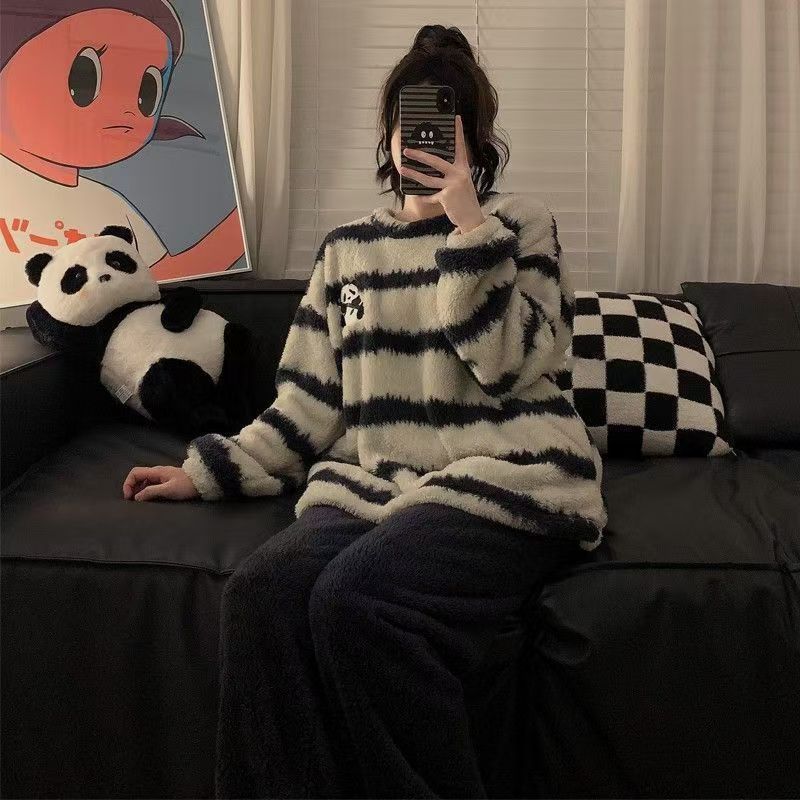 Tres ojos de coral veludo pareja pijama mujer otoño invierno manga larga calentamiento grueso hombre dibujos animados casera conjunto de ropa de casa