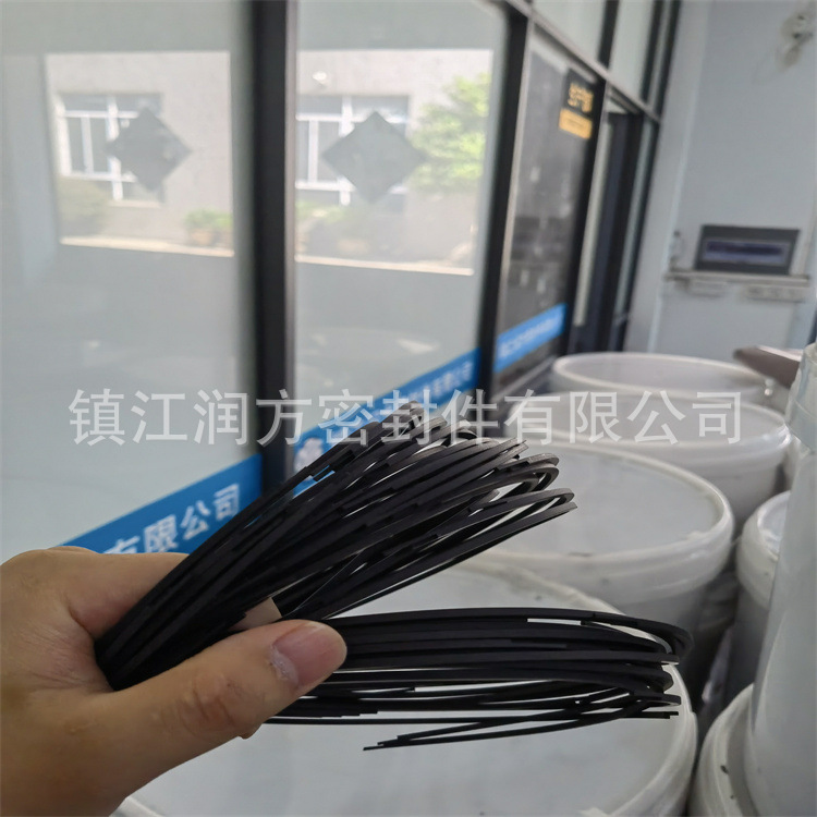 聚四氟乙烯填充碳纤维异形搭口环，承接非标尺寸 来图来样